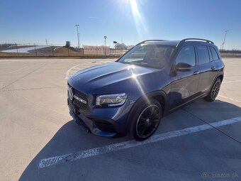 Mercedes-Benz GLB 220d AMG Line – Výborný Stav, TOP Výbava - 3