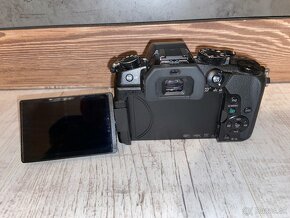 Panasonic Lumix DMC G85 - 3