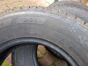 Predám zimné pneumatiky 215/75R16C - 3