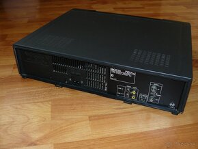 SONY SLV-X711 - 3