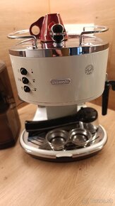 Pákový kávovar DeLonghi Icona Vintage ECOV - 3