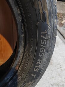 Predam zimne pneu 175/65r15 - 3