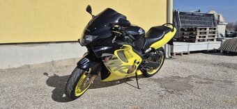 Honda CBR 600 F - 3