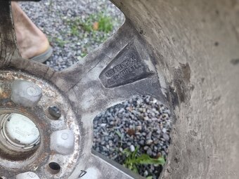 Hliníkové disky Skoda OE 1z0601025 6.5" x 16" 5x112 ET 50  - 3