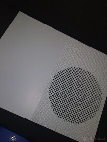 Xbox One S 1TB - 3