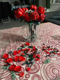 Lego Kytica ruží - Bouquet of Roses, Lego Botanical, Ruže - 3