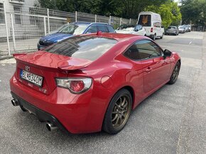 Toyota GT86 Coupe - 3