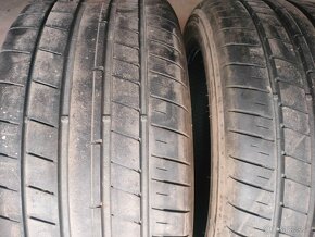 Predám 2 ks letných pneu Dunlop 285/40 zr20 - 3