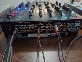 Behringer DJX750 - 3