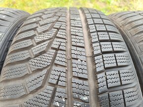 Zimné gumy 225/50R18 Hankook 3kusy - 3