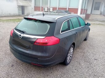 Opel Insignia kombi 2010/7, 96kw, 221000km - 3