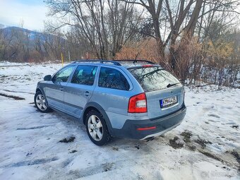 Škoda Octavia Combi 2.0 TDI CR DPF 4x4 Scout DSG - 3