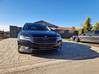 Škoda superb kombi 2.0 tdi dsg - 3