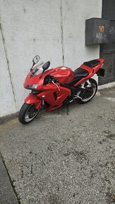 Honda CBR 600RR 2003 - 3