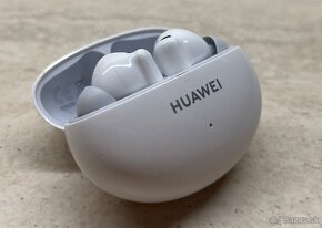 Huawei FreeBuds 6i - 3