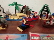 Lego Pirates - 6248, 1733, 6254, 6232, 6258 - 3