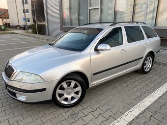 ŠKODA OCTAVIA COMBI 2.0 TDI 103KW ELEGANCE - 3