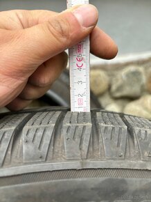 205/60 r16 - 3