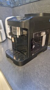 Automatický kávovar Delonghi - 3