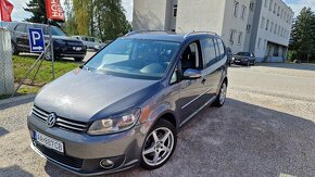 Volkswagen Touran 2.0 TDI Family DSG - 3