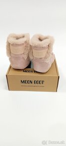 Moon Boot Crib Suede pale pink - 3