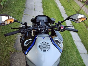 YAMAHA MT-10 SP - 3