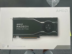 AMD radeon PRO W7700 - 3