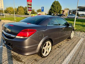 Predám Opel Astra Twin Top cabrio 1,9 TDI - 3