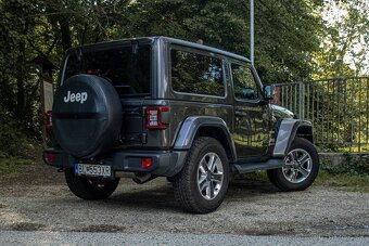 Jeep Wrangler SAHARA 2,0 Automat - 3