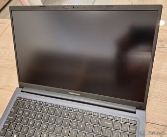 Notebook Asus Vivobook M1502 - 3