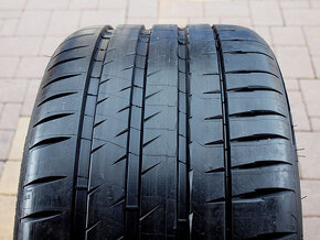 295/35R20 235/40R19 MICHELIN NOVÉ – PORSCHE 911 2020 - 3