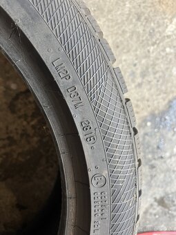 Continental 245/40 R18 wintercontact - 3