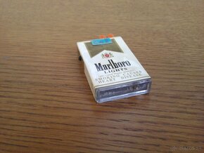 Retro zapalovac MARLBORO - 3