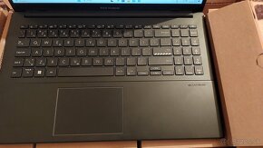 Štýlový kompaktný notebook ASUS Vivobook Go 15 - 3