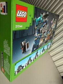 Predam LEGO® Minecraft 21246 Bitka v v Deep Darku - 3