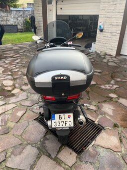 Predam skúter Piaggio MP3 - 3