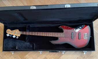 Fender Squier Jazz bass - 3