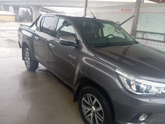 Toyota Hilux 2.4 - 3