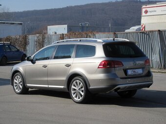 Volkswagen Passat Variant Alltrack 2.0 TDI BMT 177k 4MOTION - 3