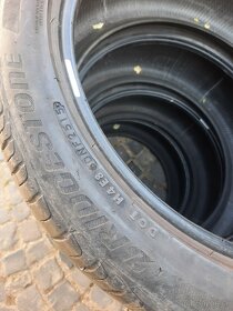 225/45R19 Bridgestone Touranza - 3