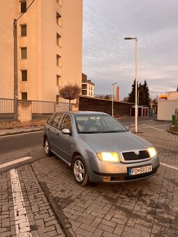 Skoda Fabia 1.4i - 3