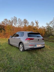 Predám Volkswagen golf 1.5 cng - 3