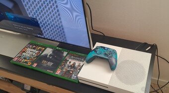 X BOX ONE S 500GB v TOP STAVE - 3