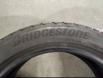 Predám pneumatiky Bridgestone Turanza  215/50 R18 96W XL - 3