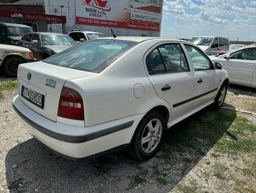 Škoda octavia 1.6i - 3