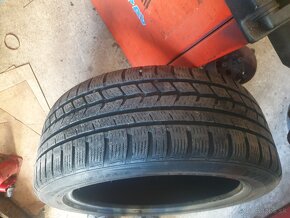 PREDAM ZIMNE PNEU 245/45R19....NEXEN - 3