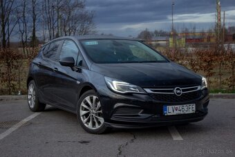 Opel Astra 2017 benzín - 3