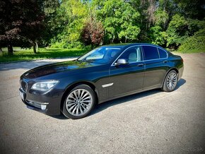 Predám BMW 750d xDrive - 3