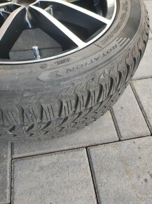 215/55 r17 zimne - 3