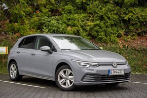 Volkswagen Golf 1.5 TGI Life v záruke - 3